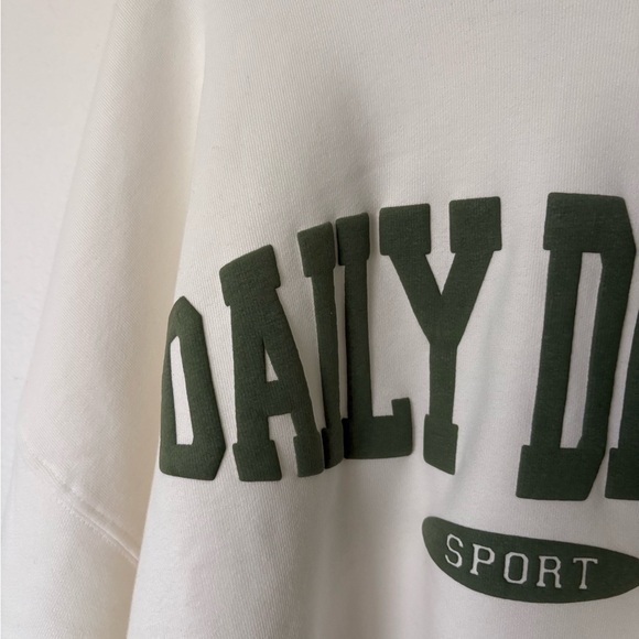 Daily Drills Cream and Green Sweatshirt - Picture 2 of 3